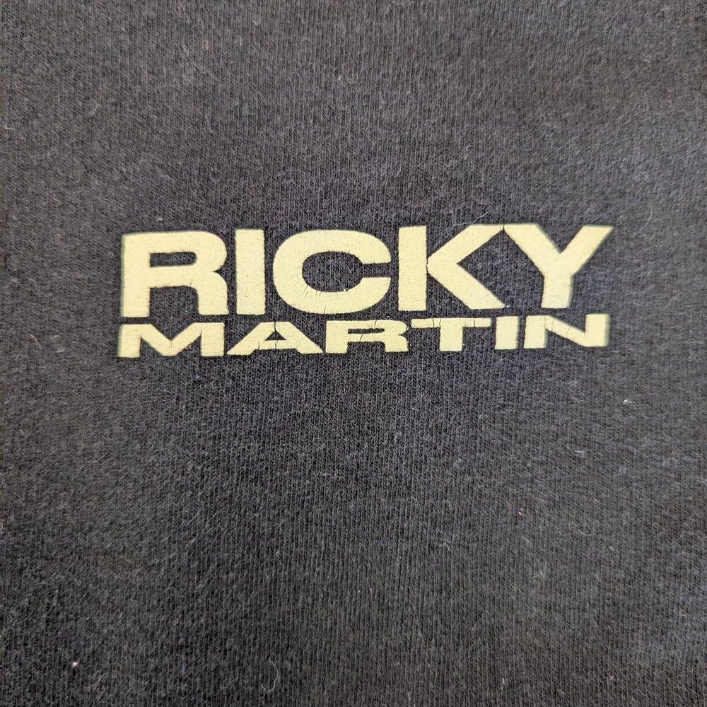 EUC Ricky Martin unisex size small cantalo concert black hooded sweatshirt